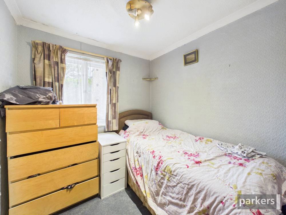 2 bedroom Flat for sale in Reading