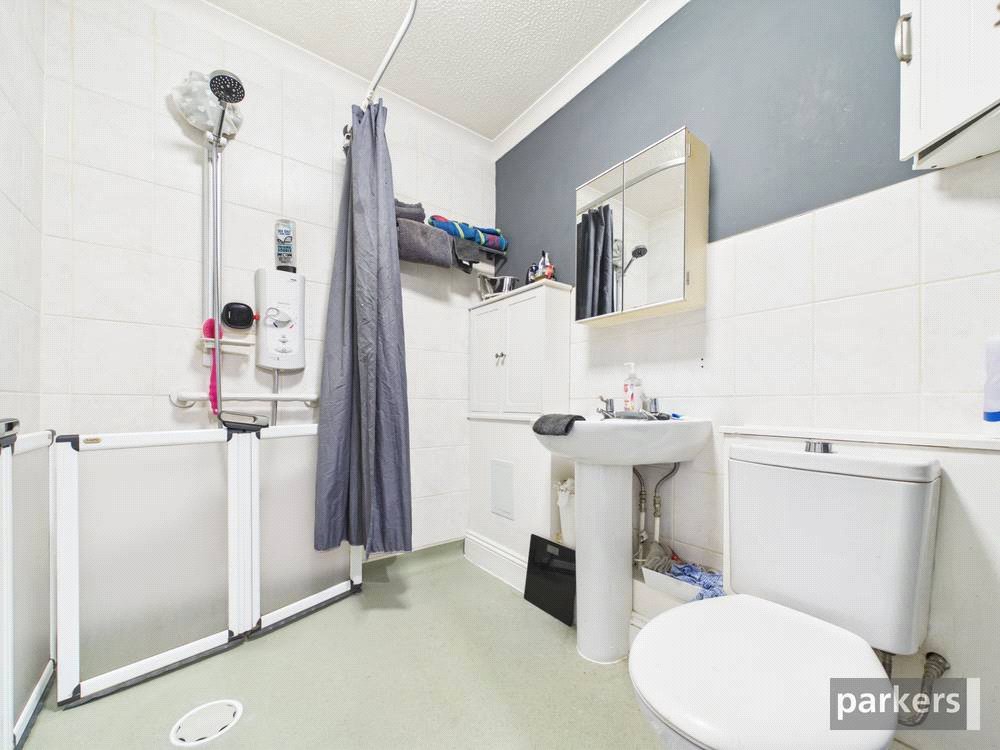 2 bedroom Flat for sale in Reading