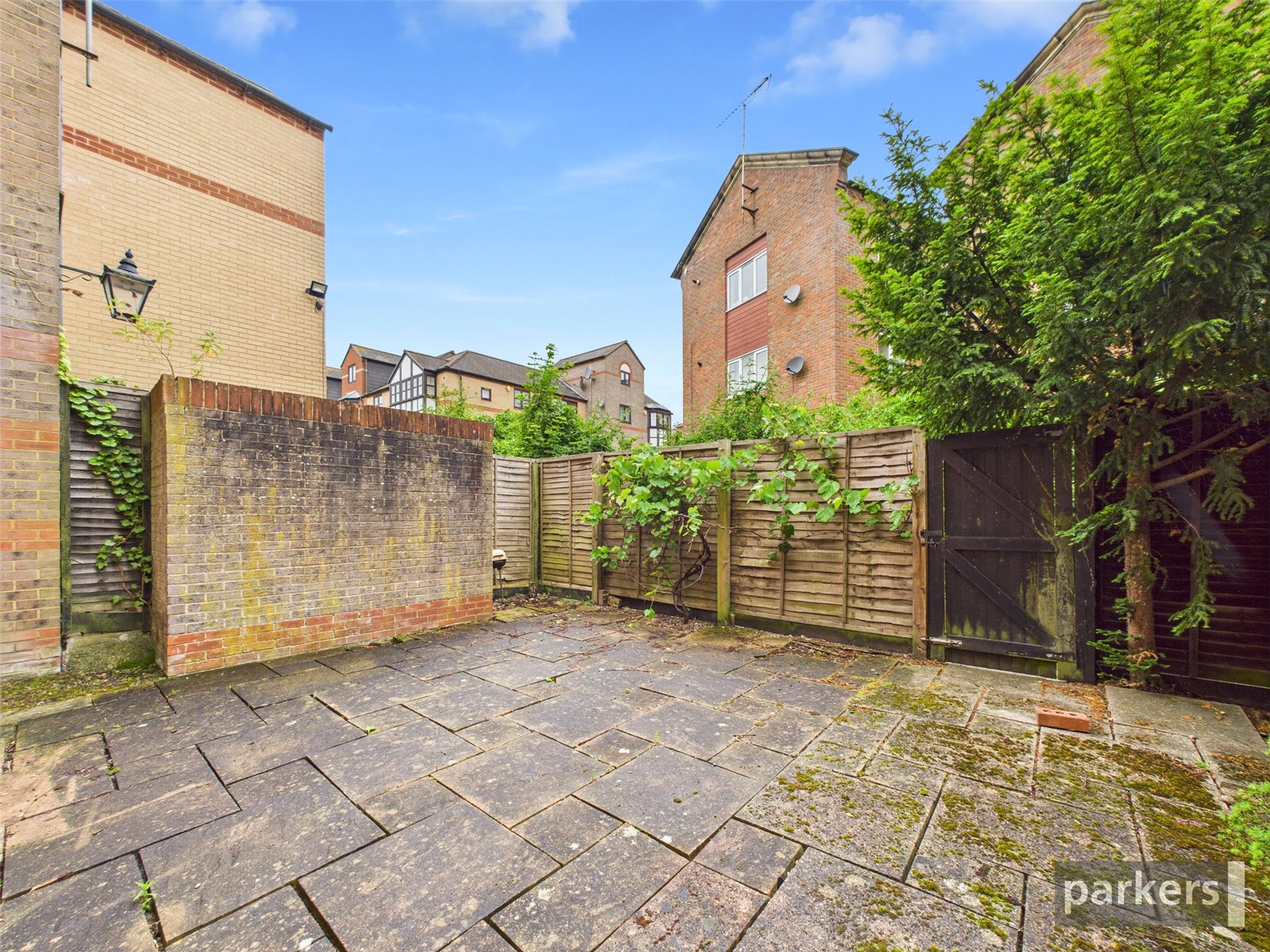 1 bedroom Flat for sale in Reading, Berkshire