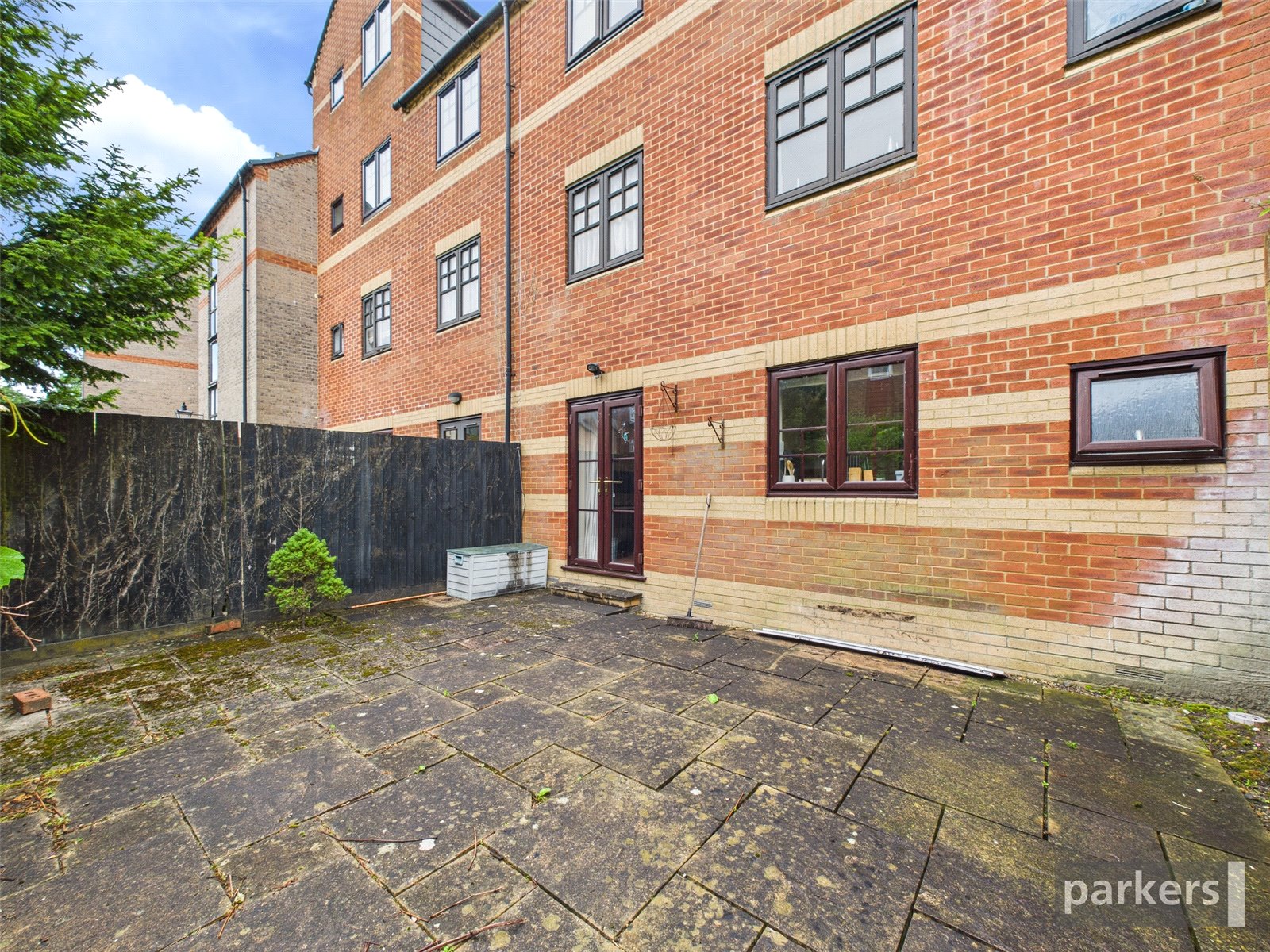 1 bedroom Flat for sale in Reading, Berkshire
