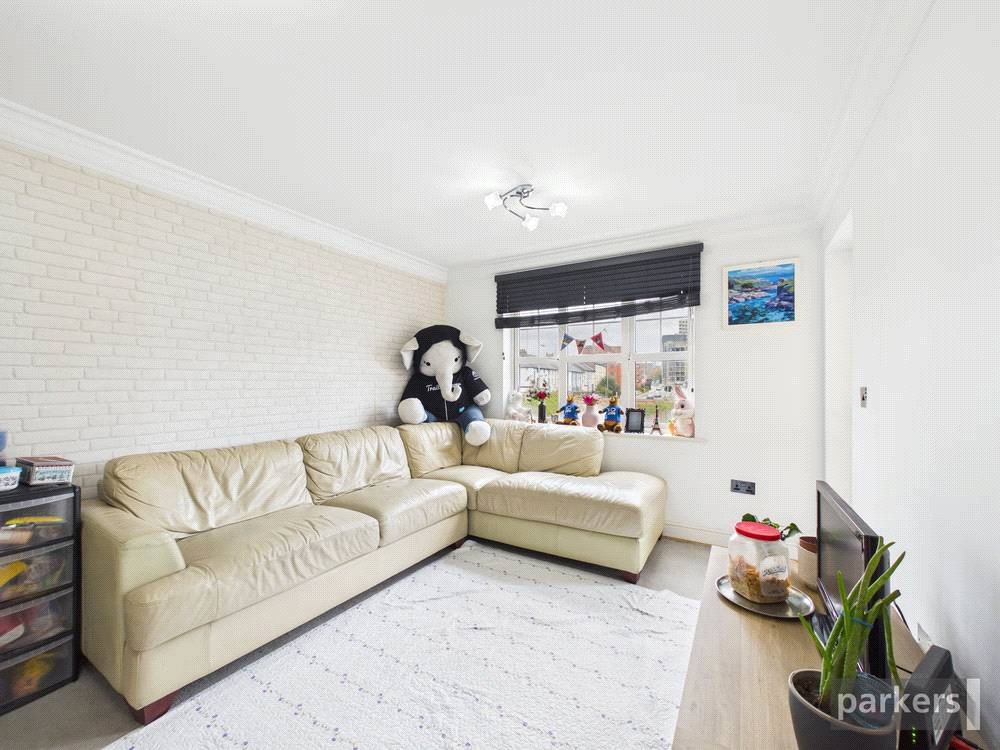 2 bedroom Flat for sale in Reading, Berkshire