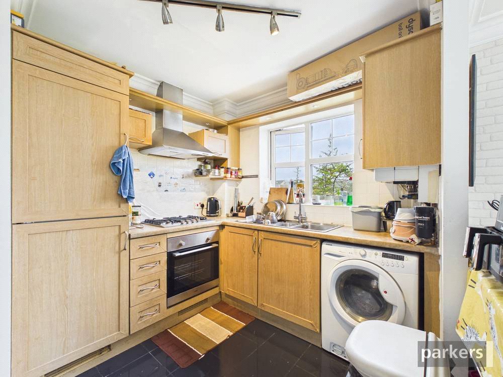 2 bedroom Flat for sale in Reading, Berkshire