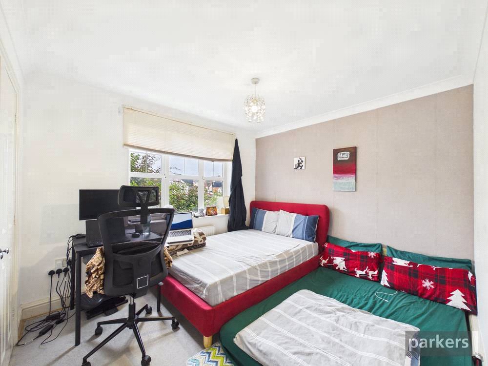 2 bedroom Flat for sale in Reading, Berkshire