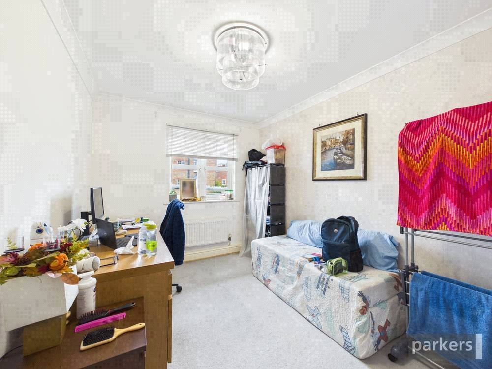 2 bedroom Flat for sale in Reading, Berkshire