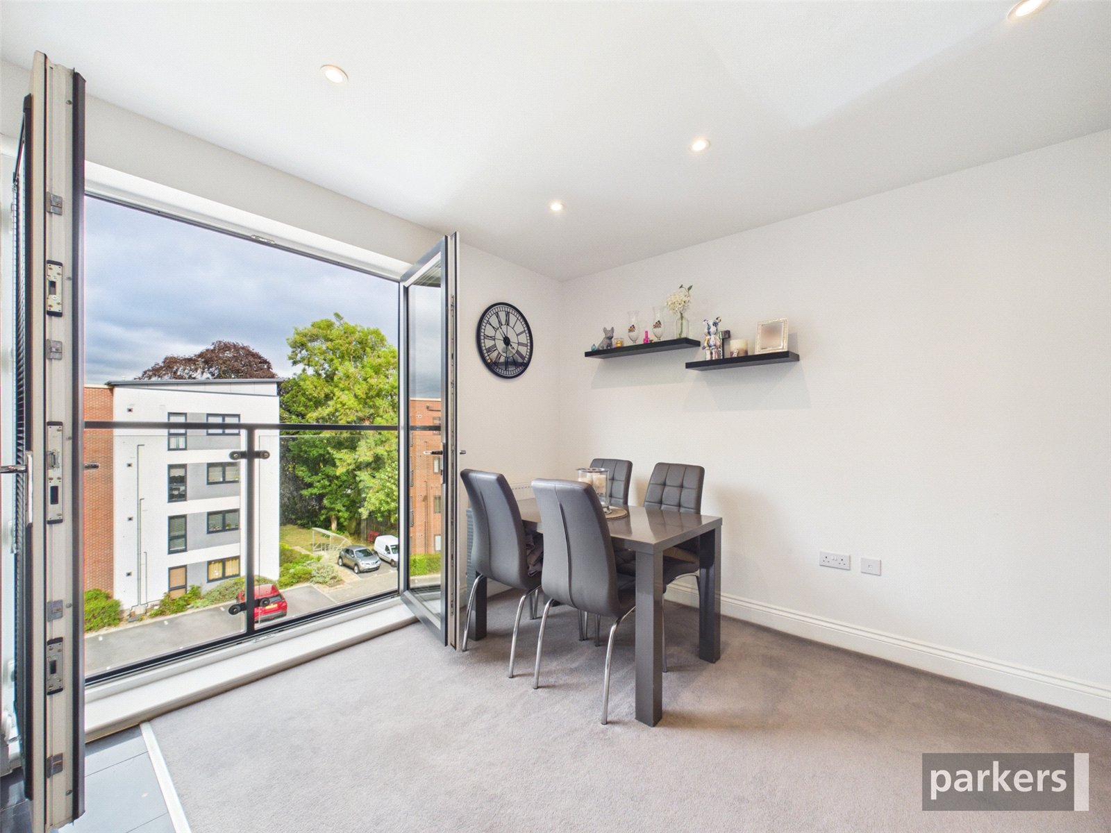 1 bedroom Flat for sale in Reading, Berkshire