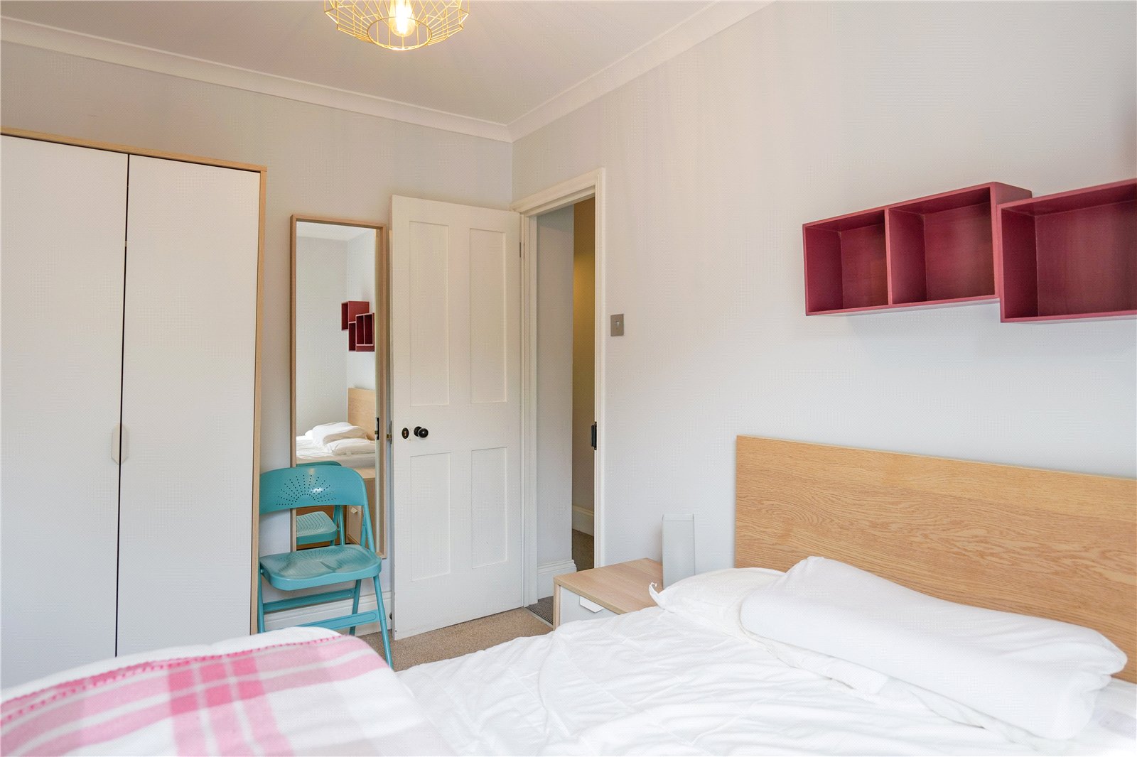 2 bedroom House to let in Reading, Berkshire
