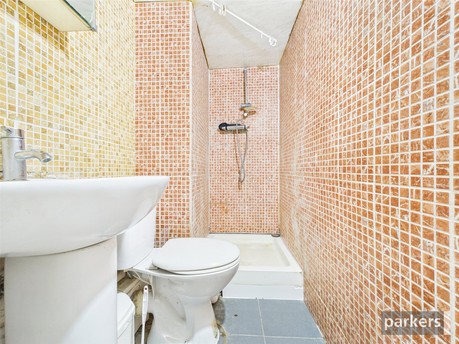 4 bedroom House for sale in Reading, Berkshire