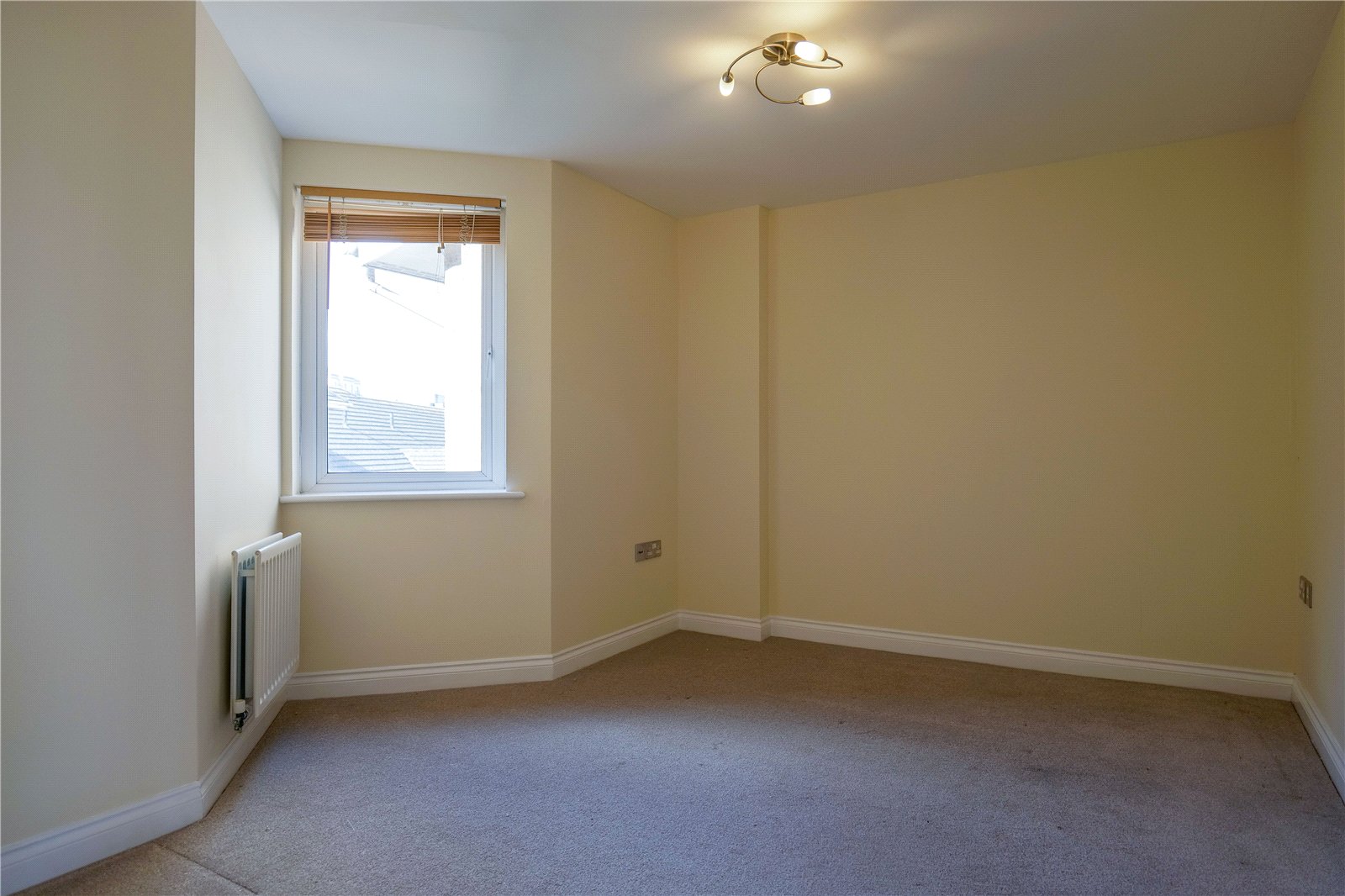 2 bedroom Flat for sale in Gas Works Road, Reading, Berkshire