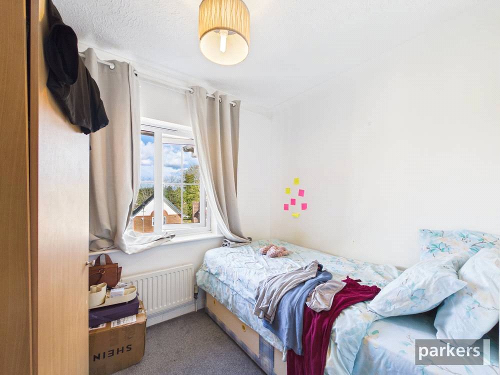 2 bedroom Flat for sale in Reading, Berkshire