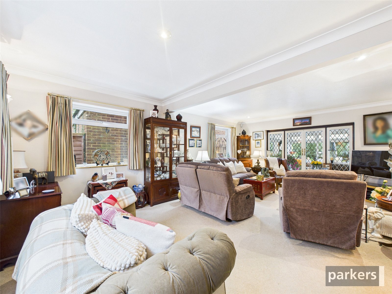 4 bedroom House for sale in Reading, Berkshire