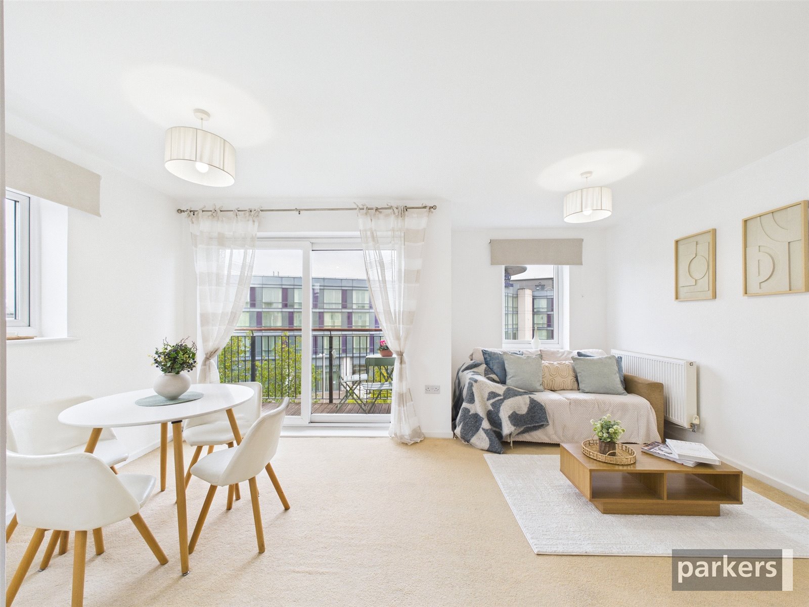 2 bedroom Flat for sale in Reading, Berkshire