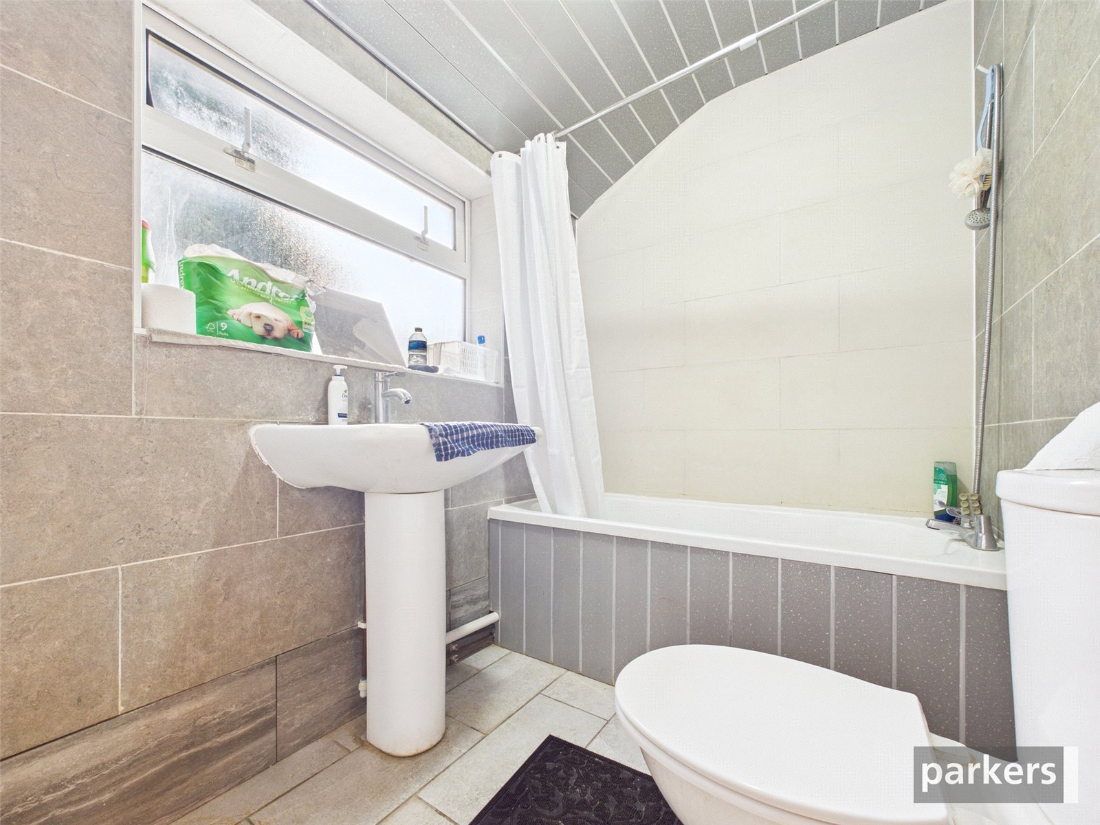 3 bedroom House for sale in Reading, Berkshire
