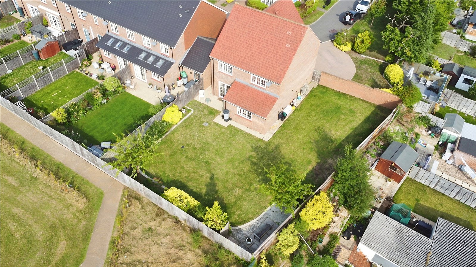4 bedroom House for sale in Woodley, Reading, Berkshire