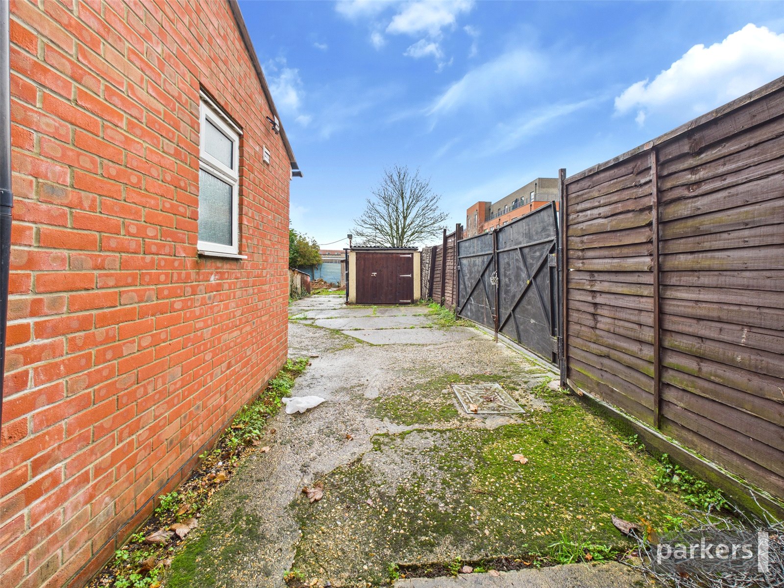 3 bedroom House for sale in Reading, Berkshire