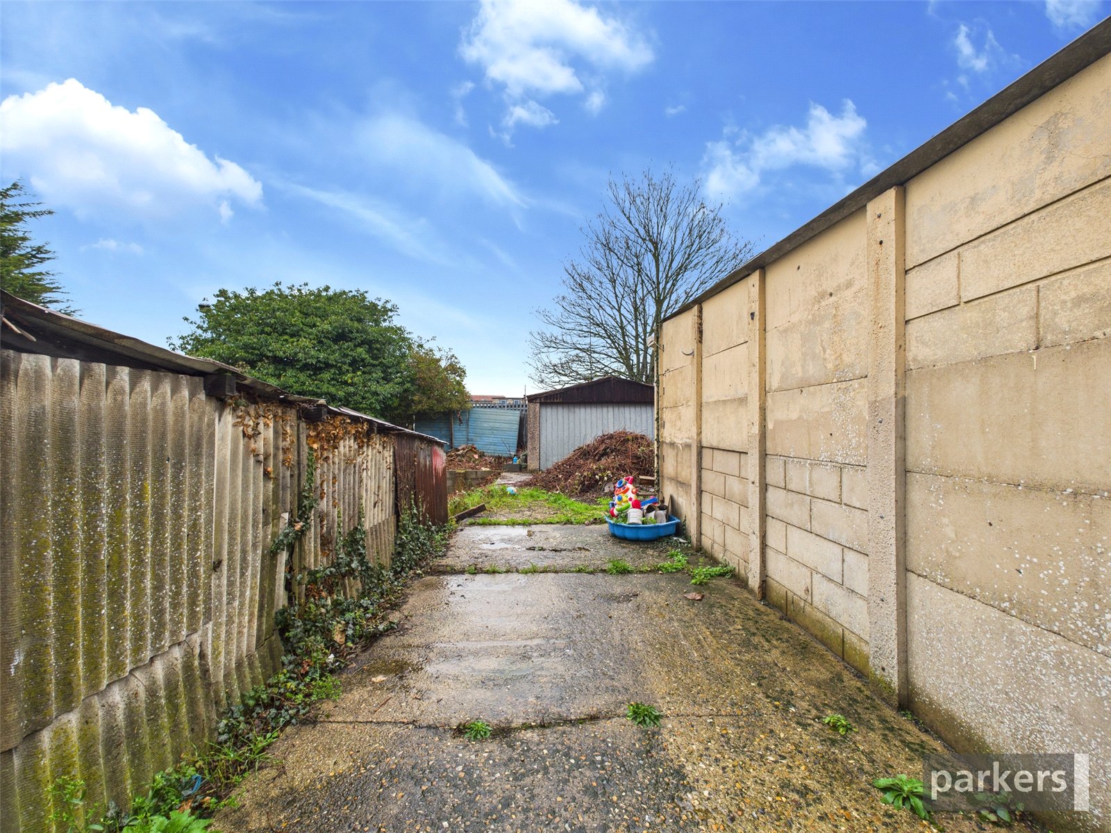 3 bedroom House for sale in Reading, Berkshire