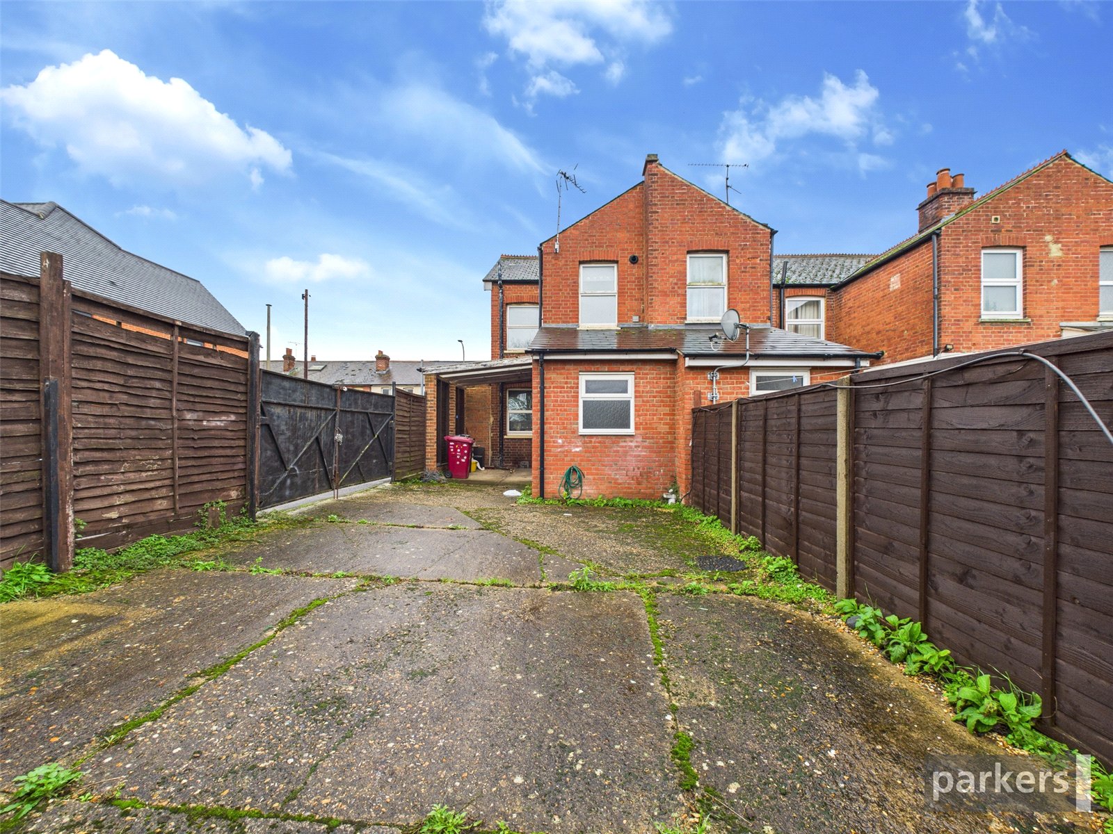3 bedroom House for sale in Reading, Berkshire