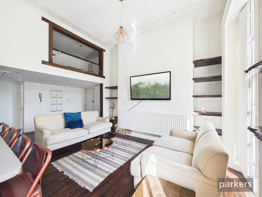 2 bedroom Flat for sale in Reading, Berkshire