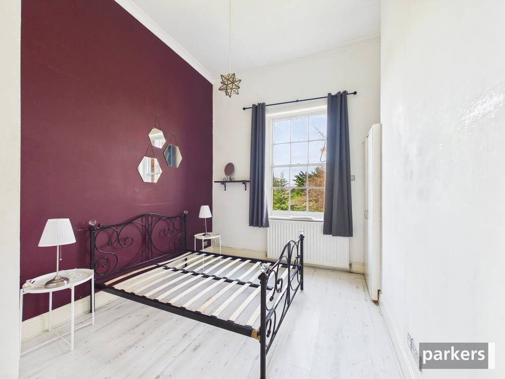 2 bedroom Flat for sale in Reading, Berkshire