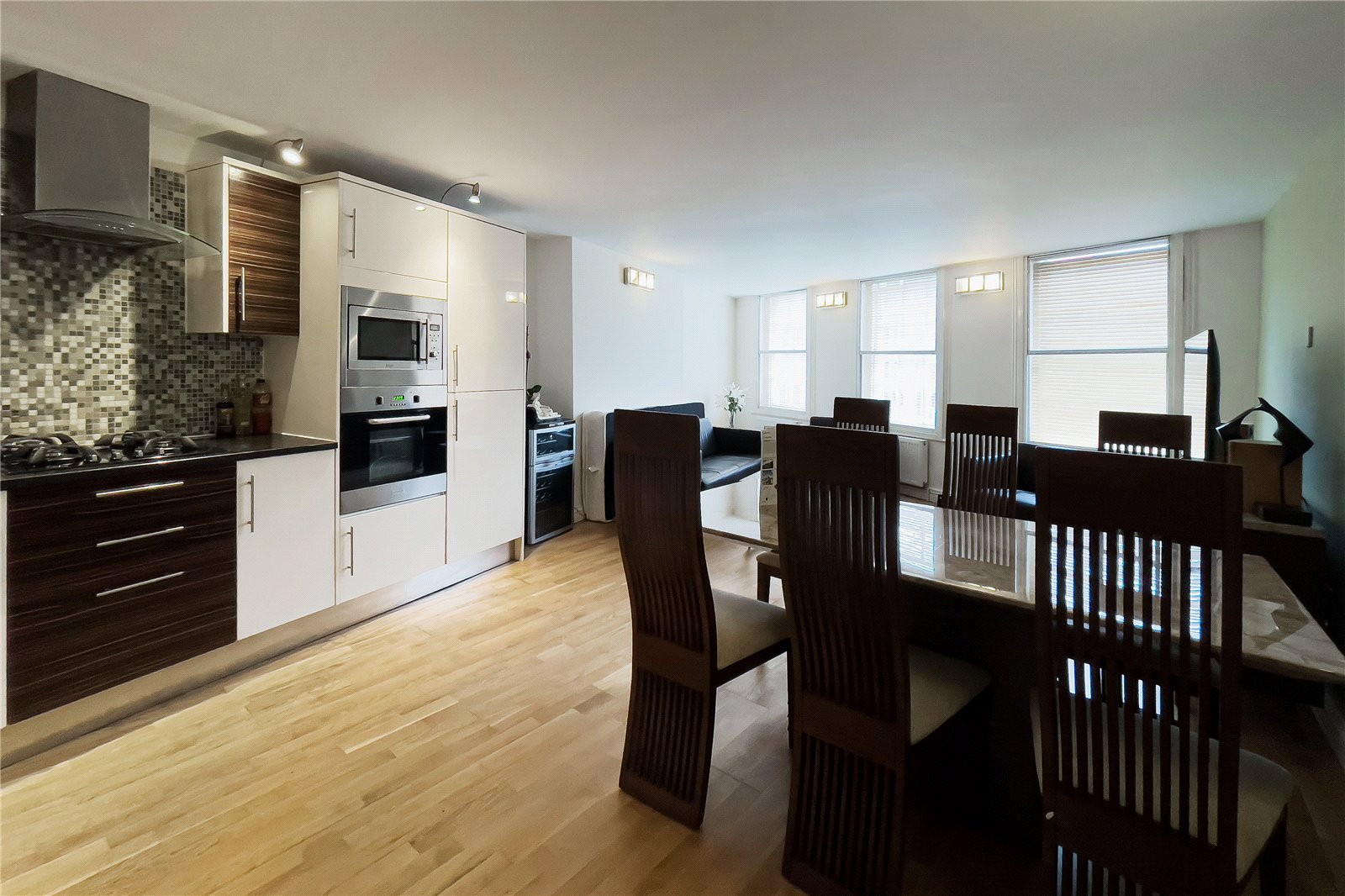 3 bedroom Flat for sale in Reading, Berkshire