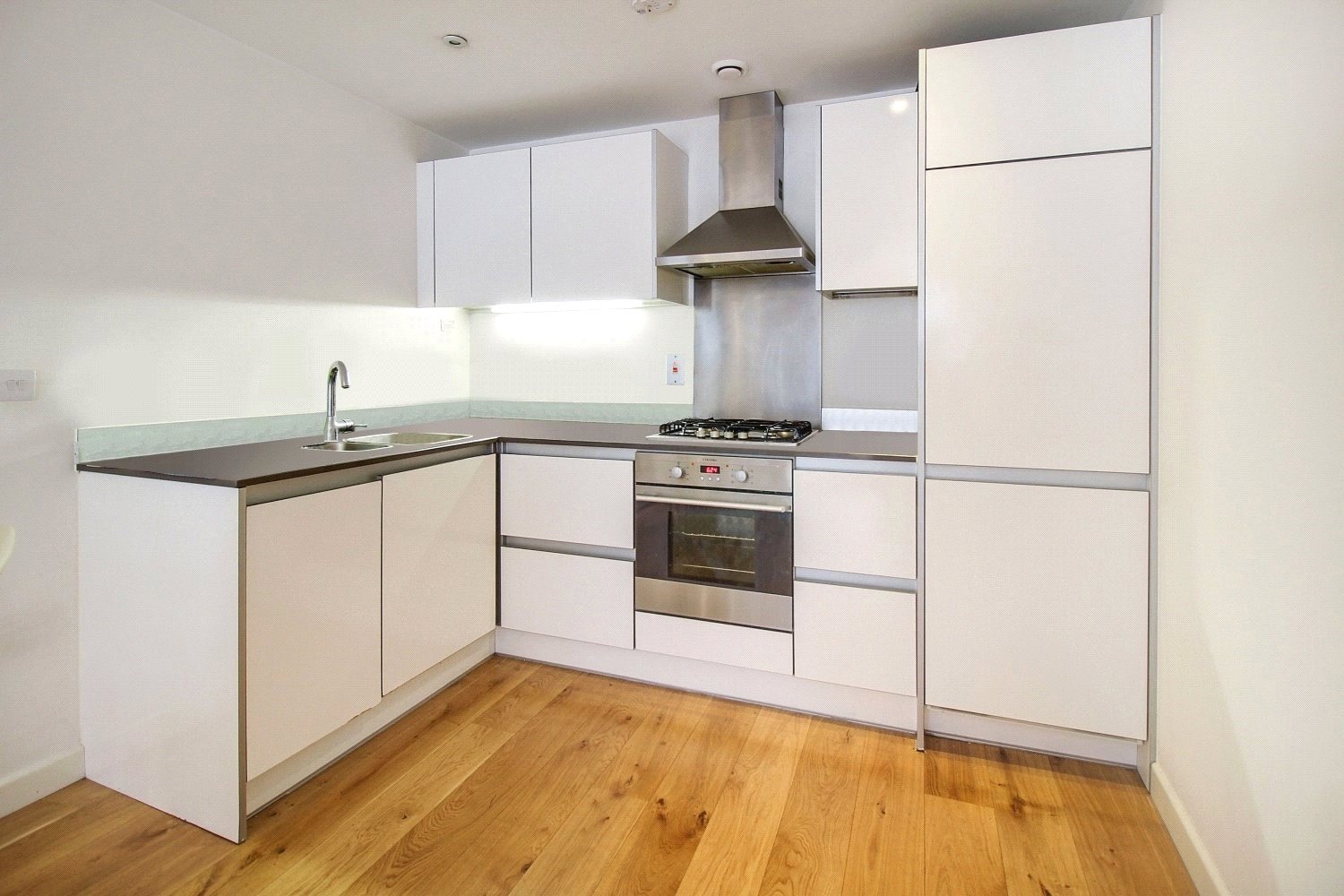 1 bedroom Flat for sale in Reading, Berkshire