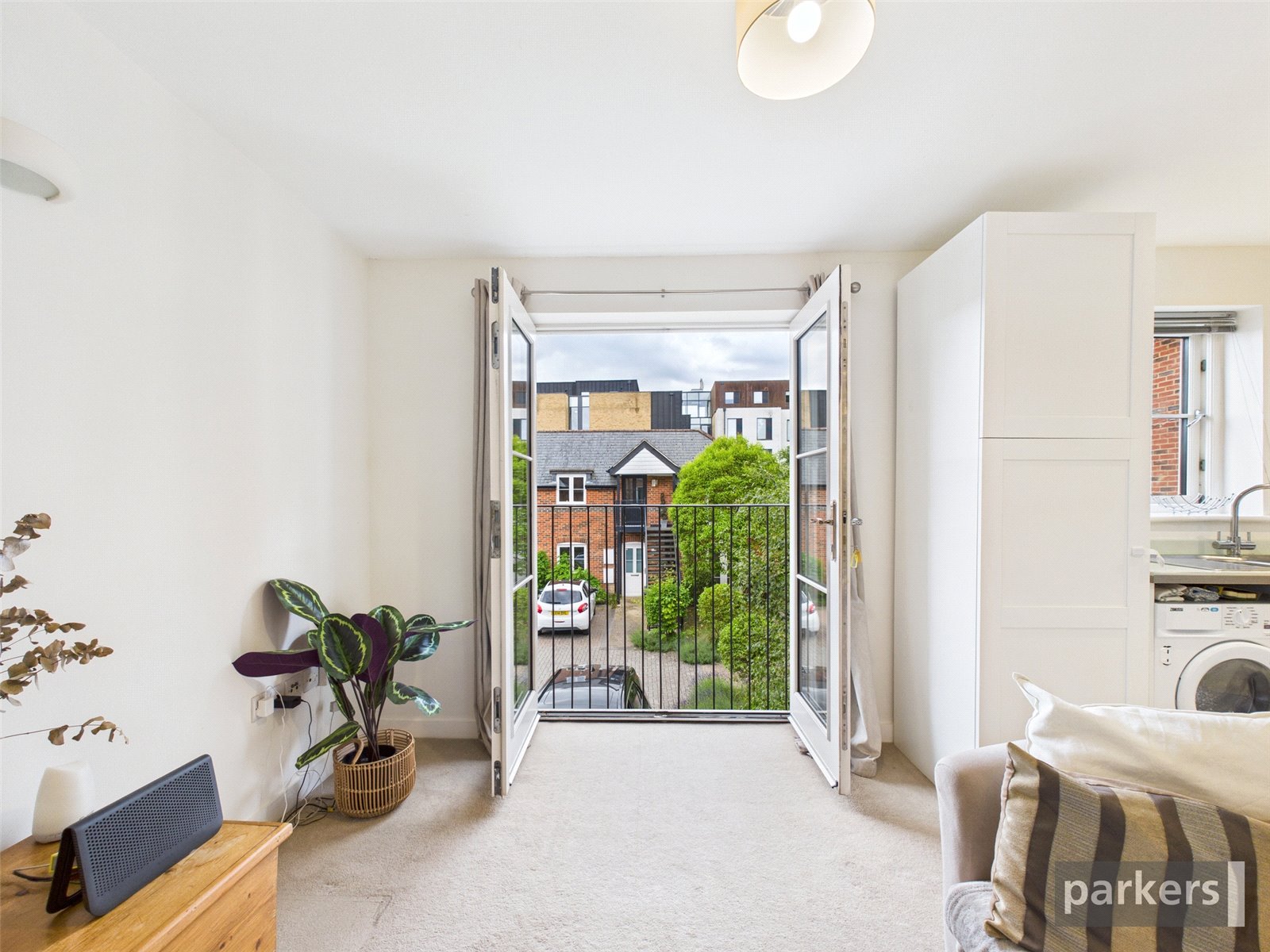2 bedroom Flat for sale in Reading, Berkshire