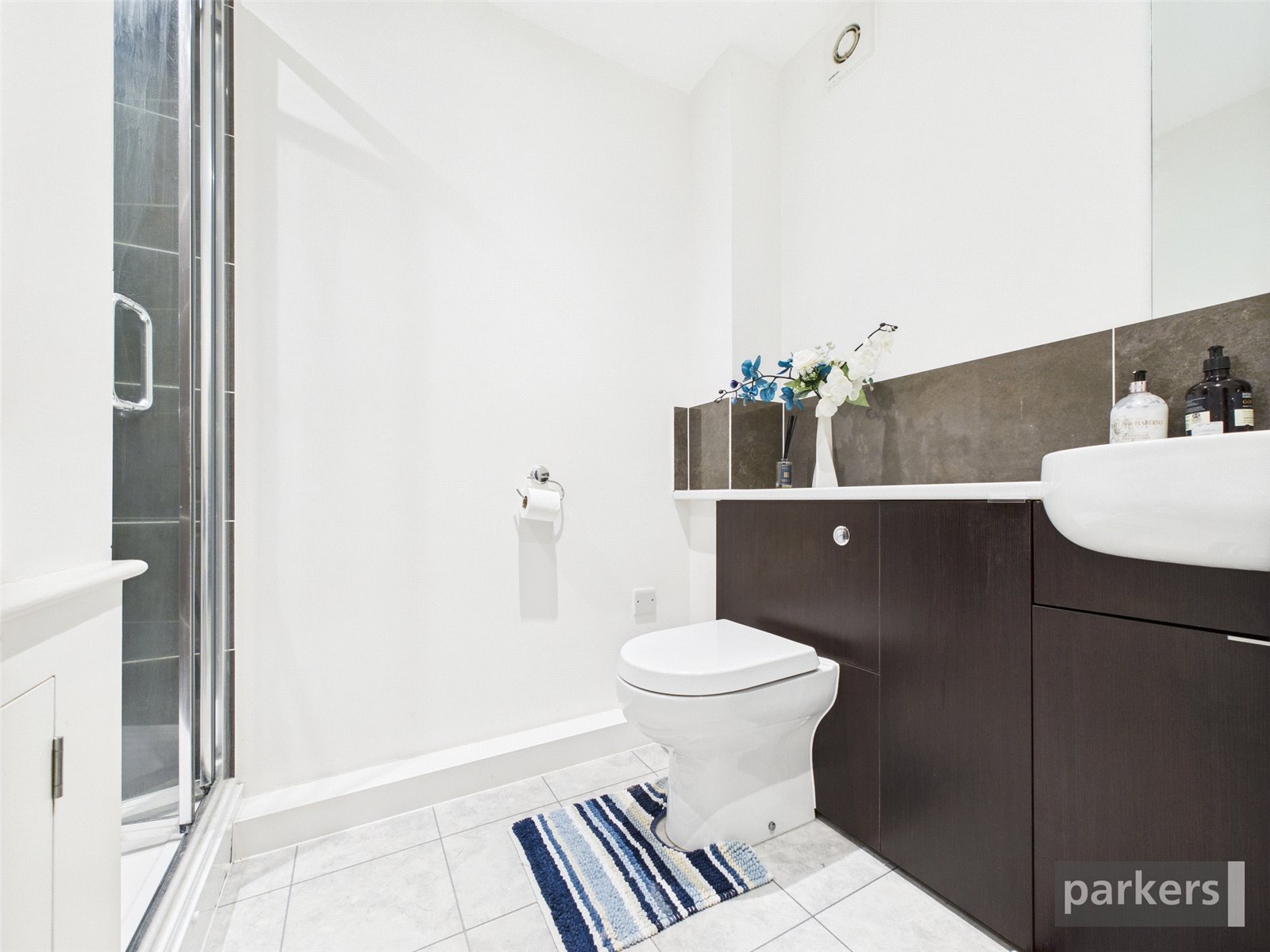 2 bedroom Flat for sale in Reading, Berkshire
