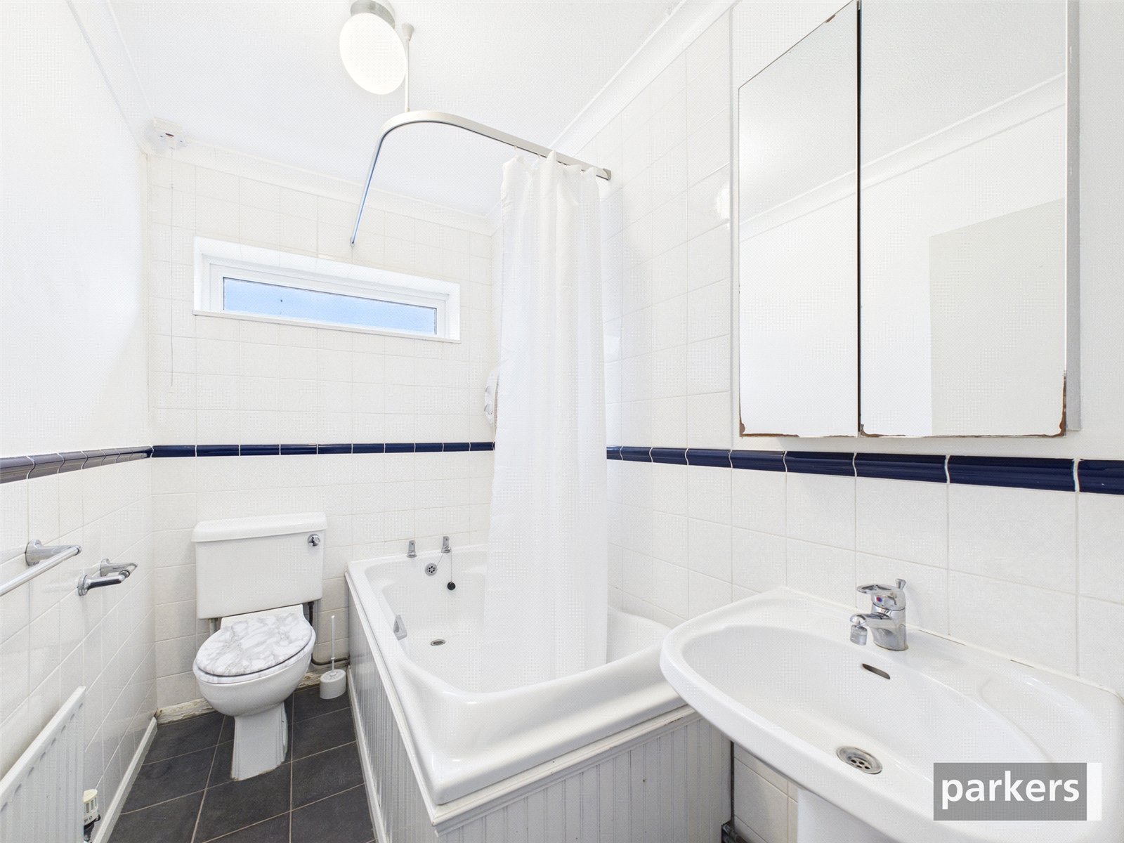 2 bedroom Flat for sale in Reading, Berkshire