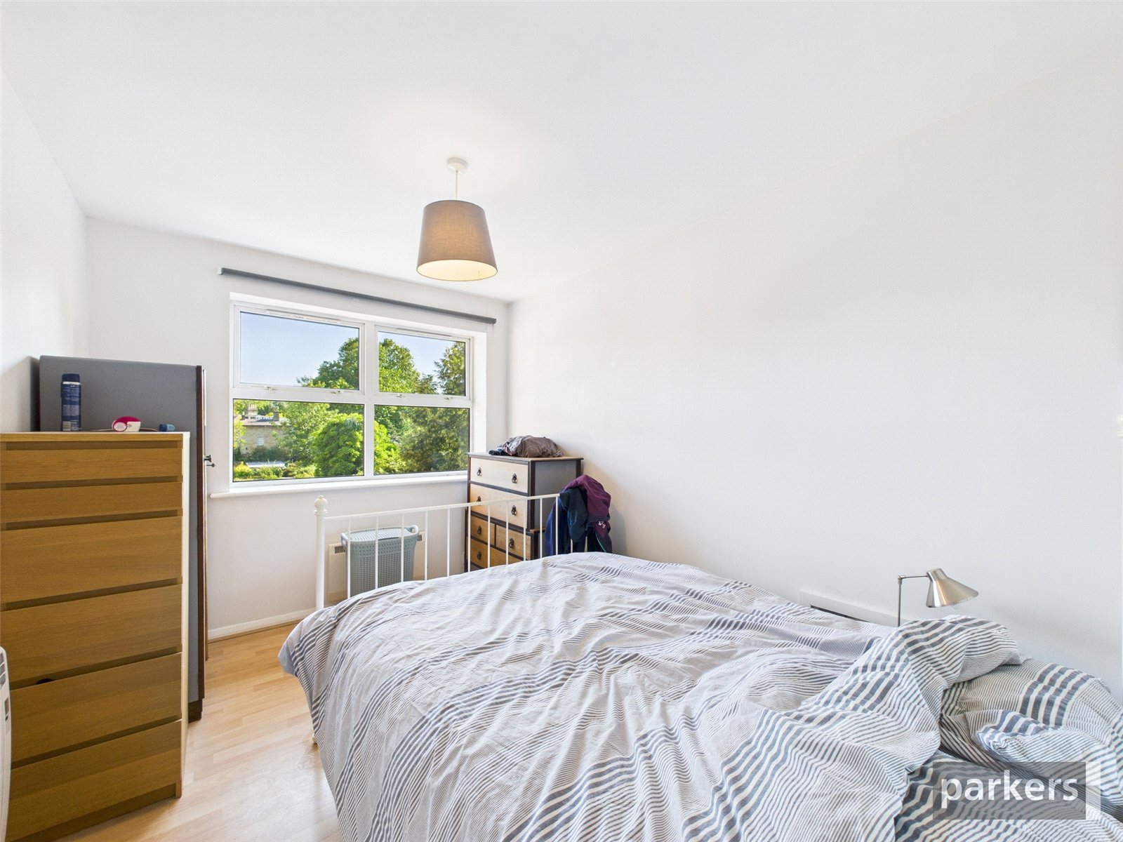 2 bedroom Flat for sale in Reading, Berkshire