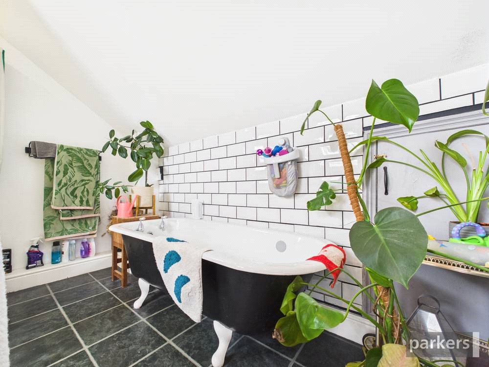 2 bedroom House for sale in Reading, Berkshire