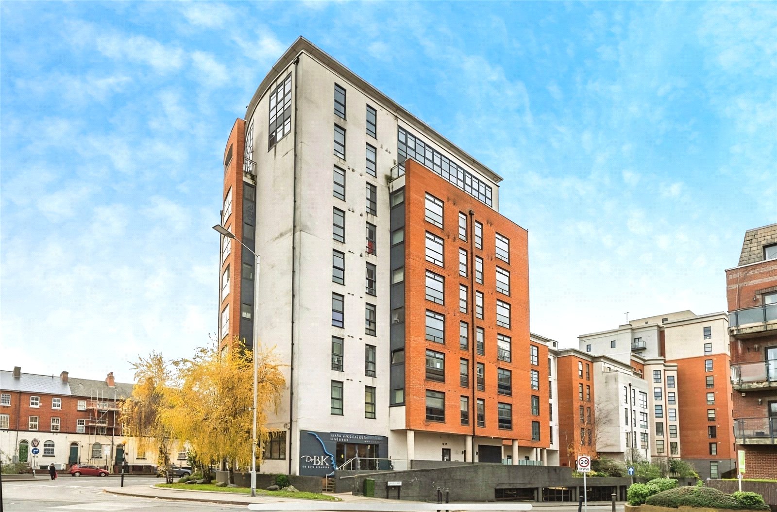 2 bedroom Flat for sale in Reading, Berkshire