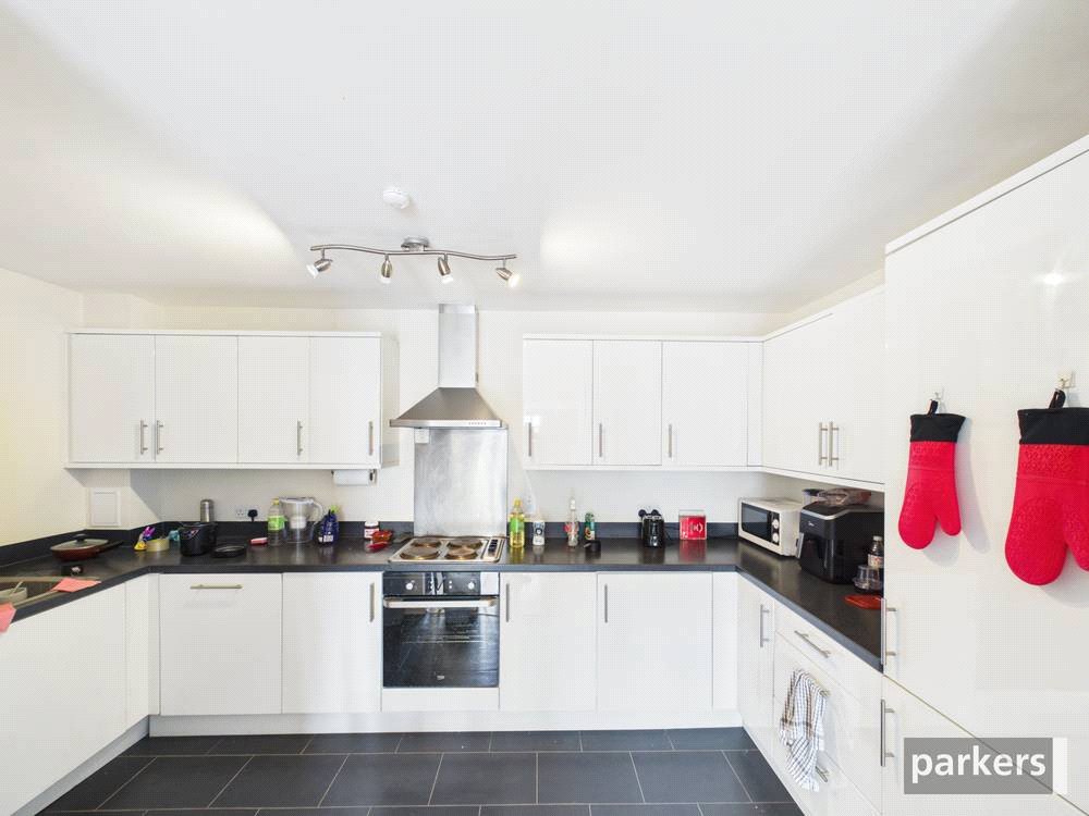 2 bedroom Flat for sale in Reading, Berkshire