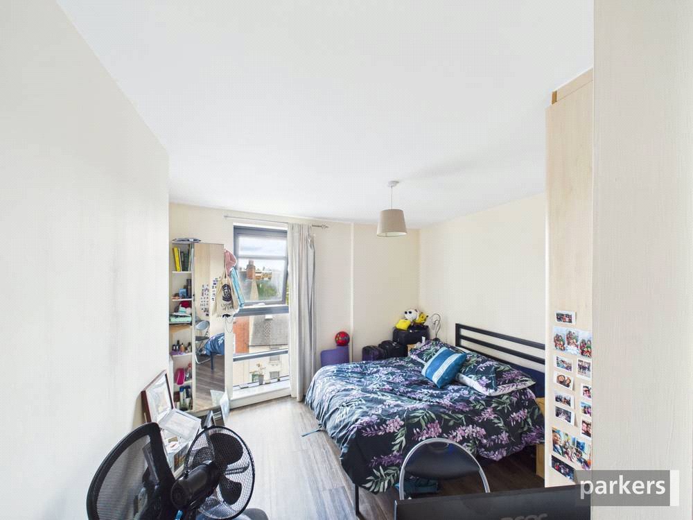 2 bedroom Flat for sale in Reading, Berkshire