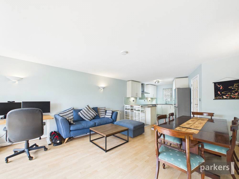 2 bedroom Flat for sale in Reading, Berkshire