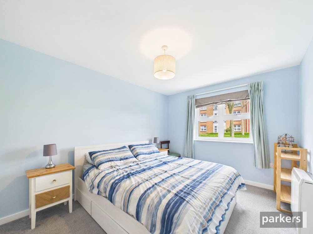 2 bedroom Flat for sale in Reading, Berkshire