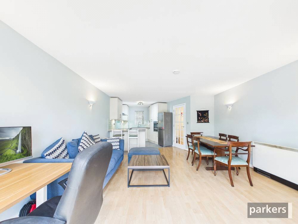 2 bedroom Flat for sale in Reading, Berkshire