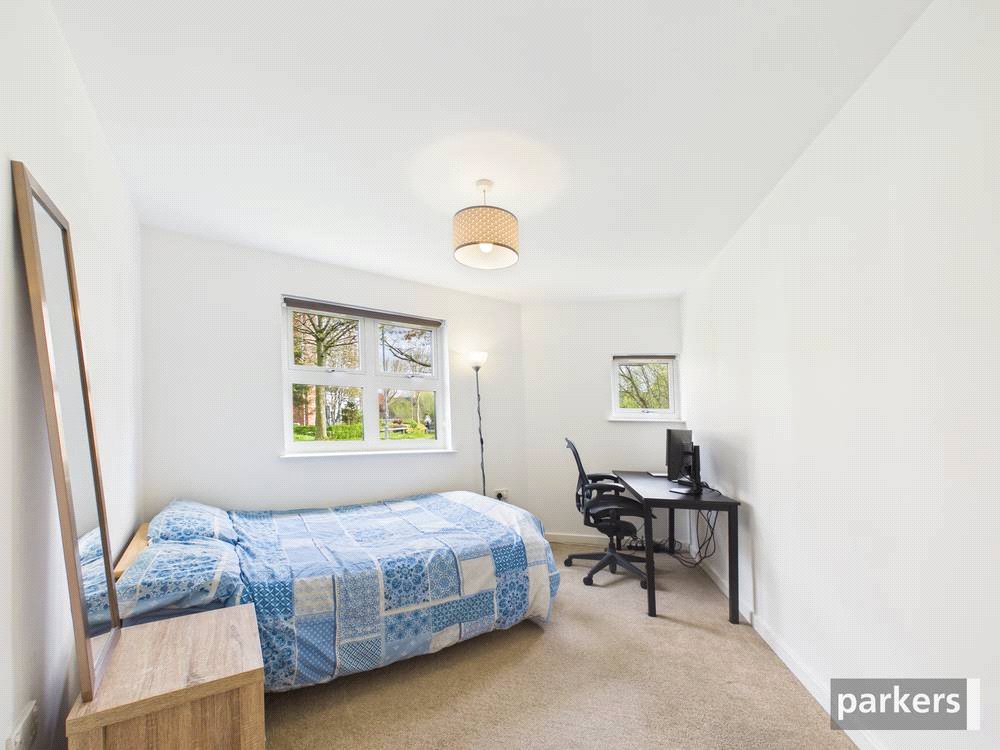 2 bedroom Flat for sale in Reading, Berkshire
