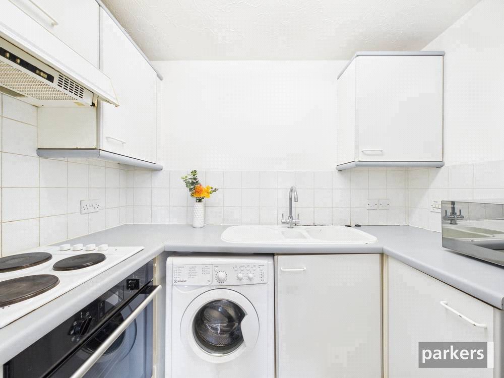1 bedroom Flat for sale in Reading, Berkshire