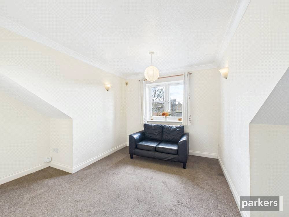 1 bedroom Flat for sale in Reading, Berkshire
