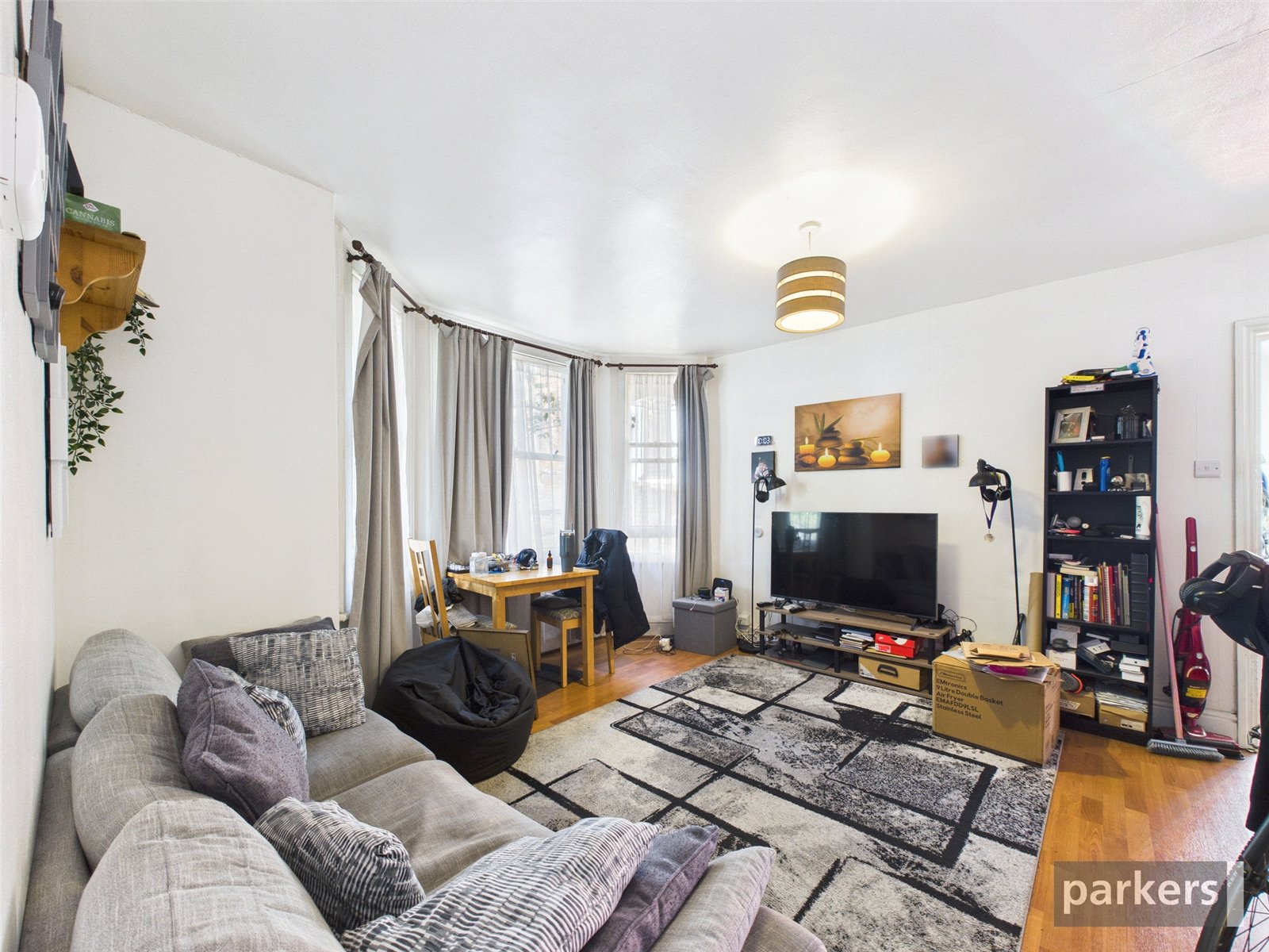 1 bedroom Flat for sale in Reading, Berkshire