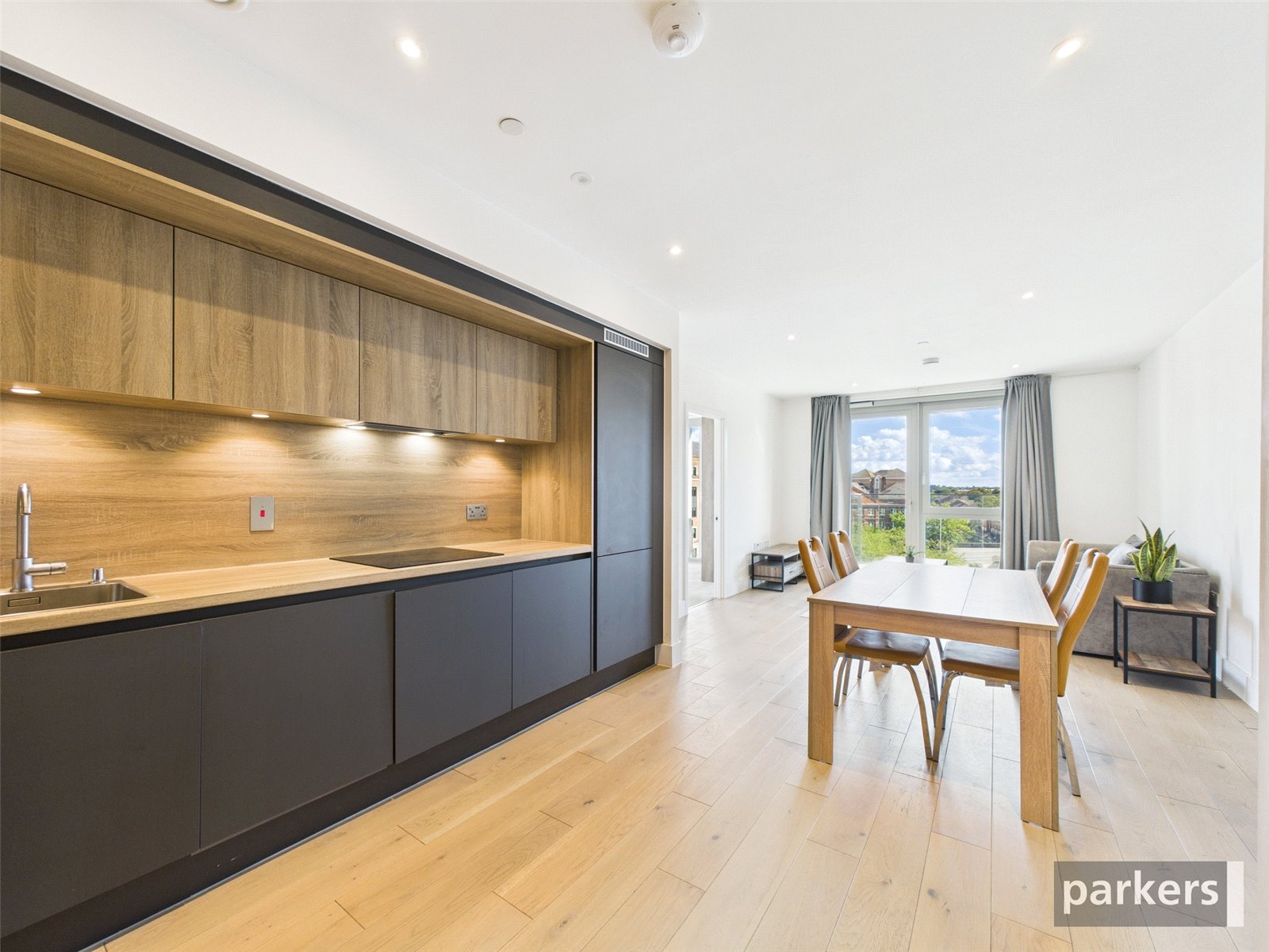 2 bedroom Flat for sale in Reading, Berkshire