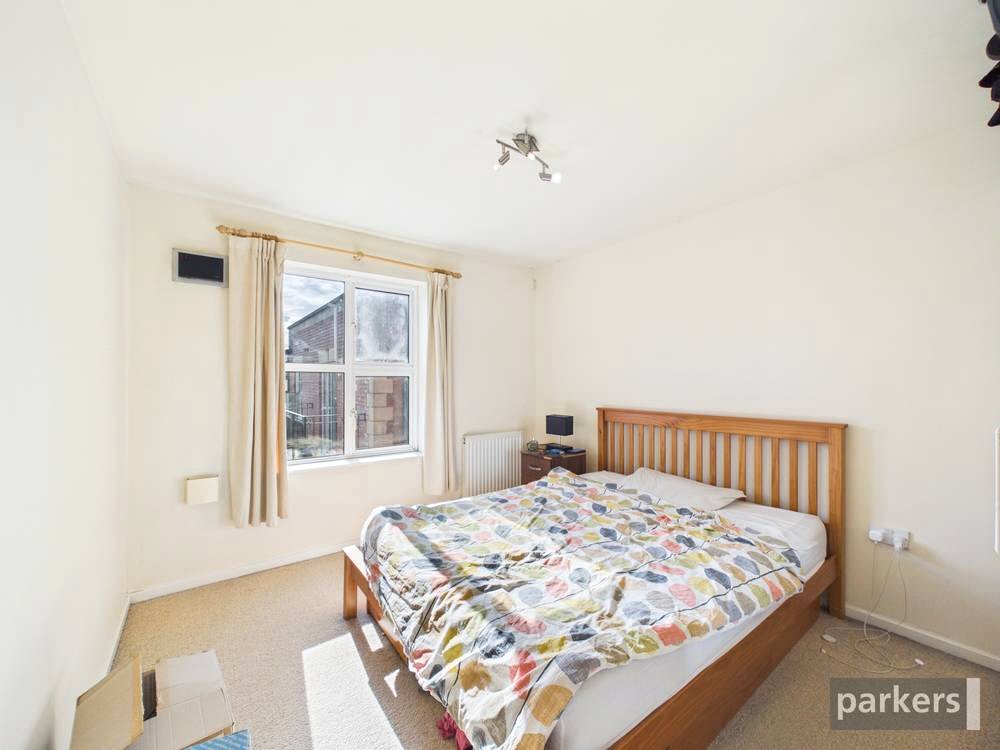2 bedroom Flat for sale in Reading, Berkshire