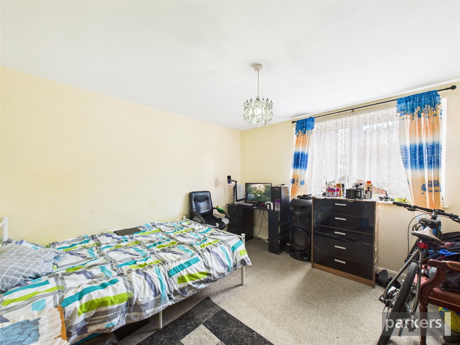 2 bedroom Flat for sale in Reading, Berkshire