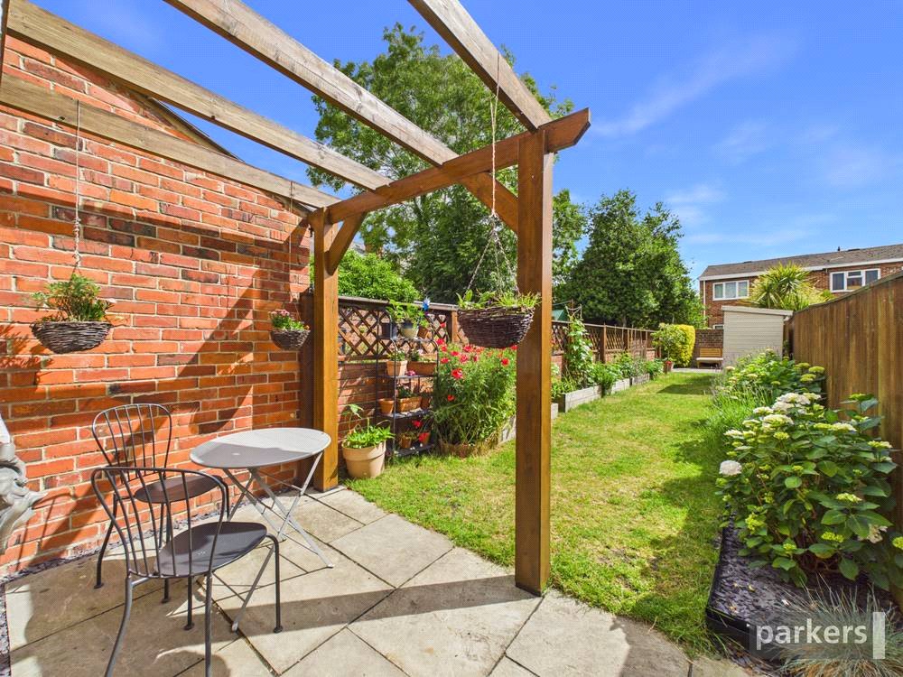 2 bedroom House for sale in Reading, Berkshire