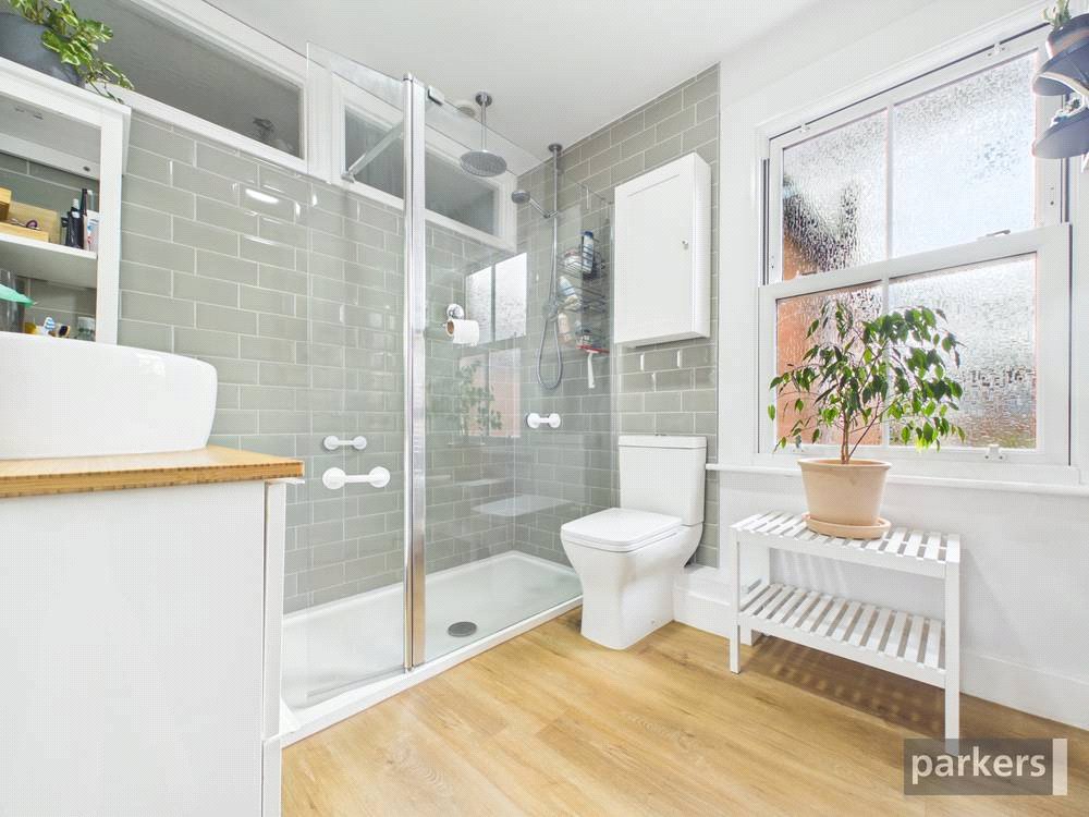 2 bedroom House for sale in Reading, Berkshire