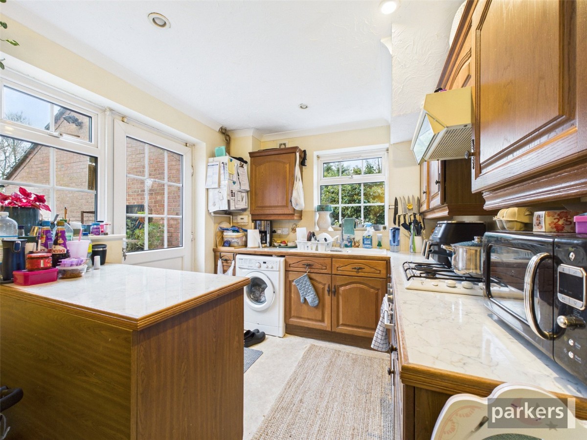 Theale, Reading, Berkshire