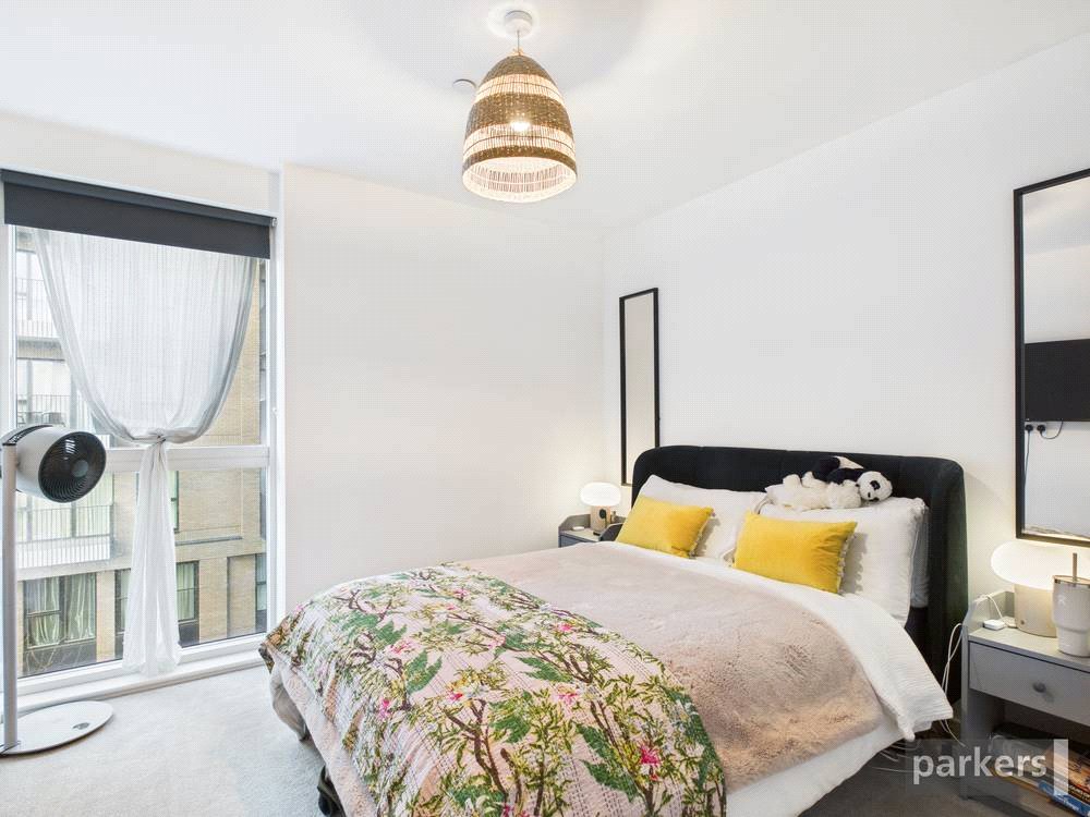 1 bedroom Flat for sale in Reading, Berkshire