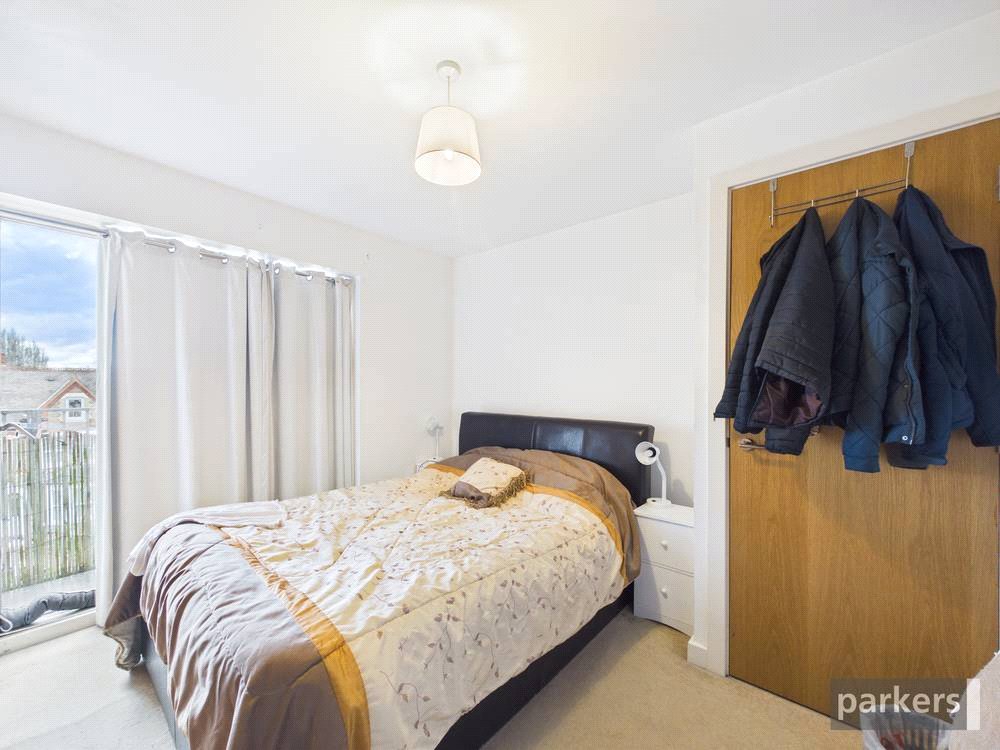 3 bedroom Flat for sale in Reading, Berkshire