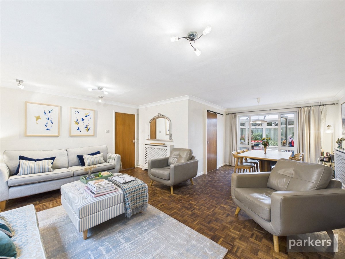 Bath Road, Reading, Berkshire