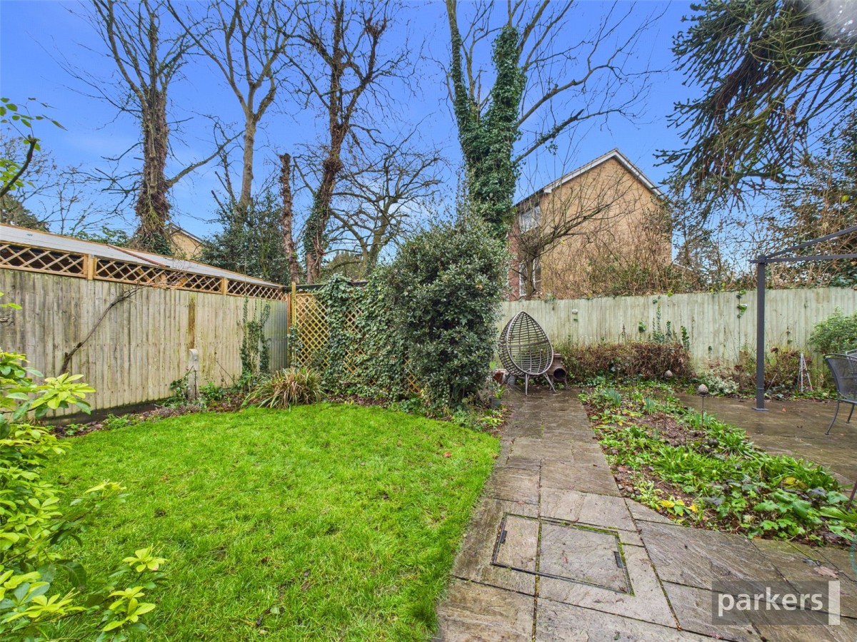 Bath Road, Reading, Berkshire