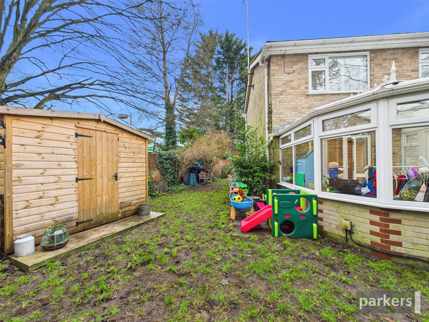 Bath Road, Reading, Berkshire